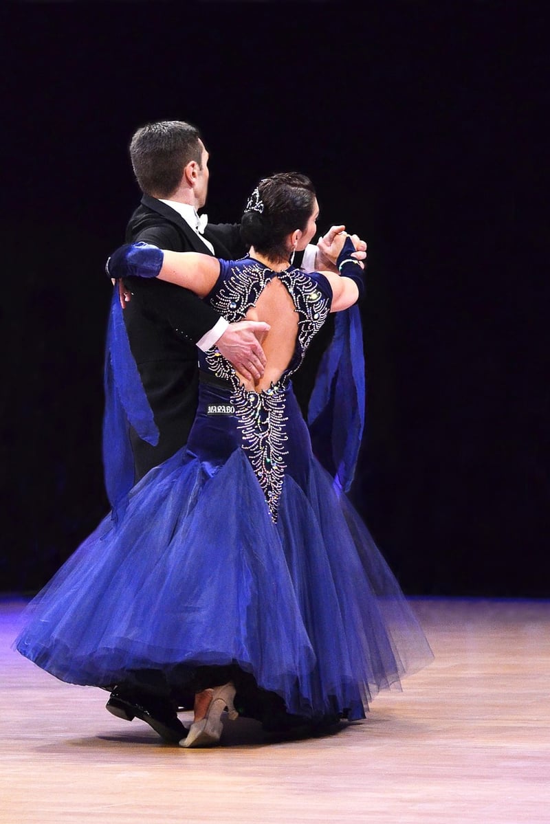 Tango dancers